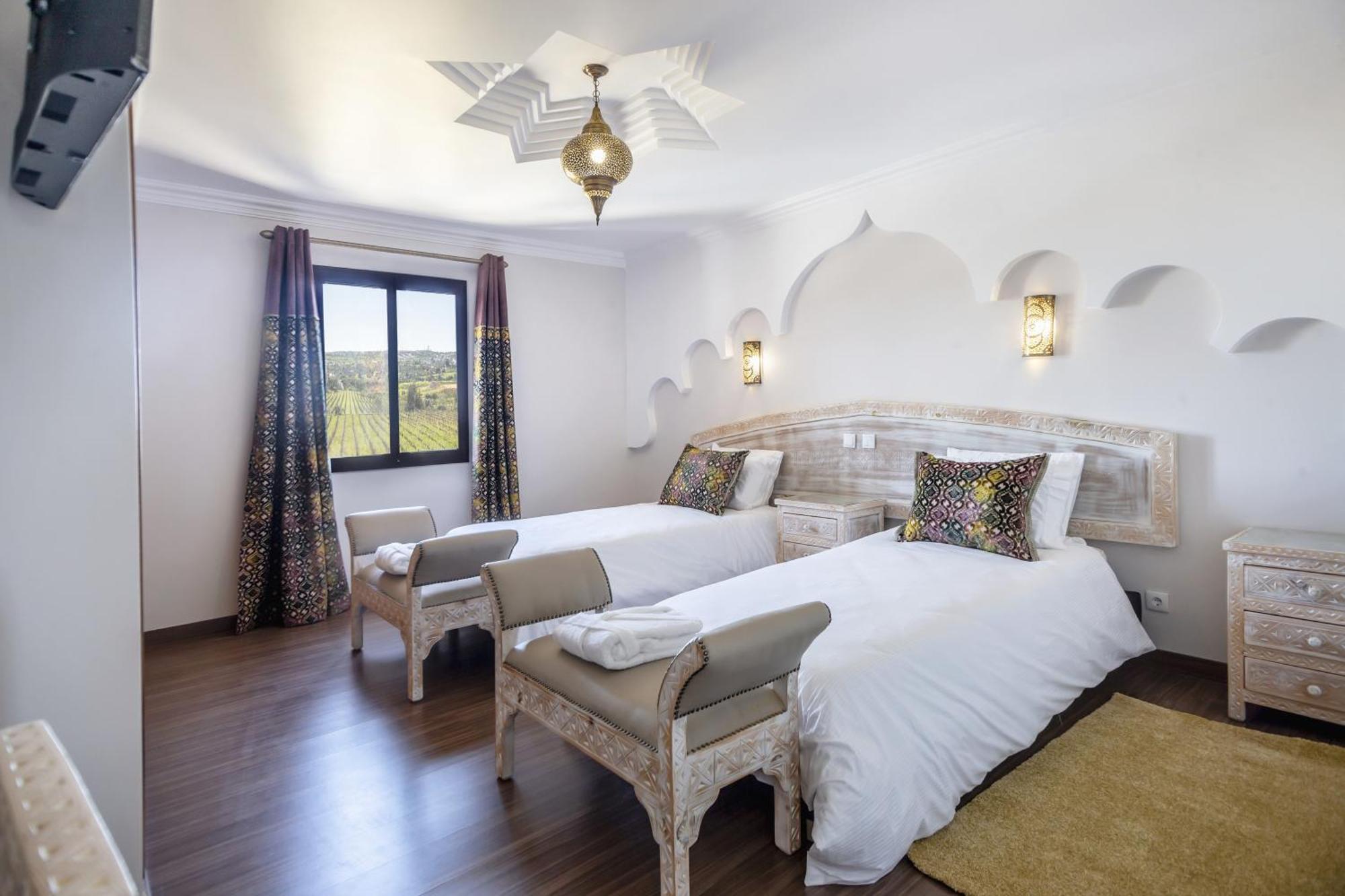 Al Karob Yoga Boutique Hotel Гия Экстерьер фото